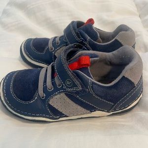 Stride Rite Tech Wes Sneaker